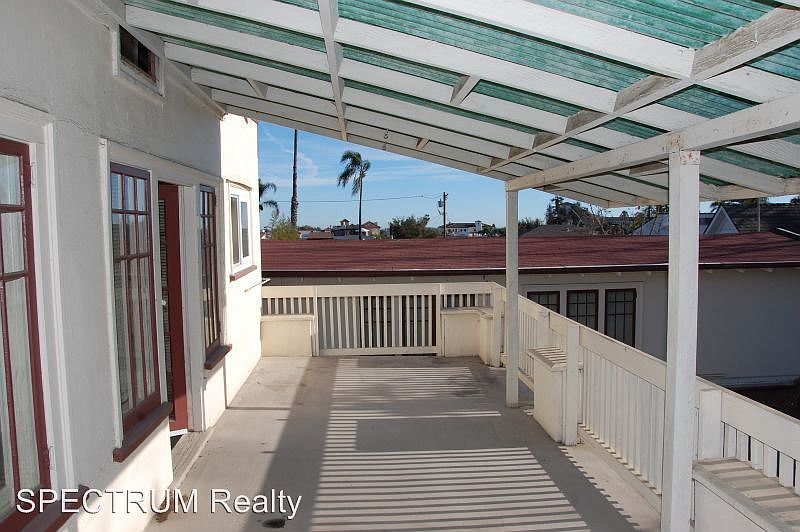 1st image of 220 E Sola St APT 15