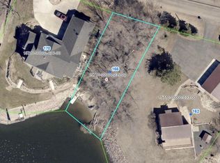 166 N Harmon Dr, Mitchell, SD 57301