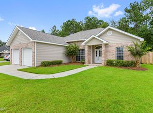 12132 Harmony Cir, Gulfport, MS 39503
