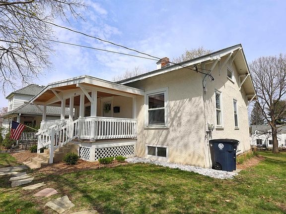 2nd image of 28 Orchard Ave