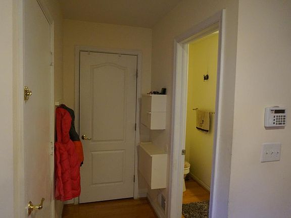 Coat closet