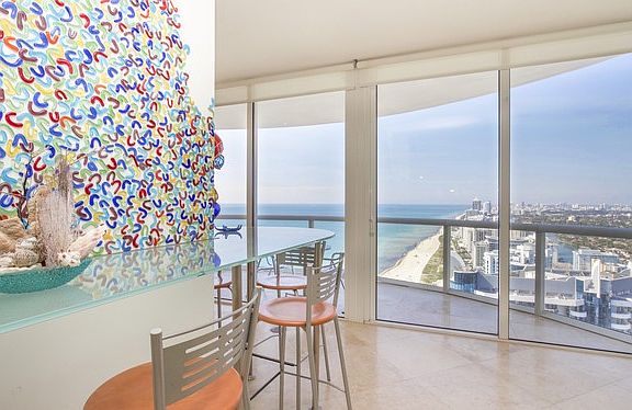 3rd image of 6365 Collins Ave APT 4306