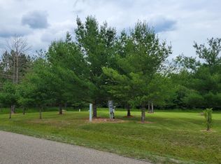 5402 Knights Ct #24-25, Gladwin, MI 48624