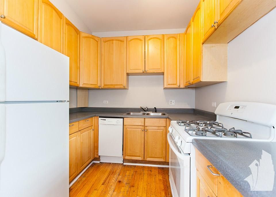 1st image of 2520 N Campbell Ave #1