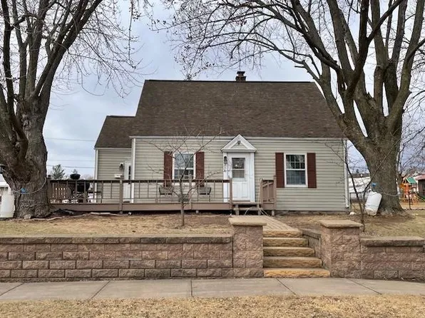 201 North BOARDMAN STREET, Thorp, WI 54771