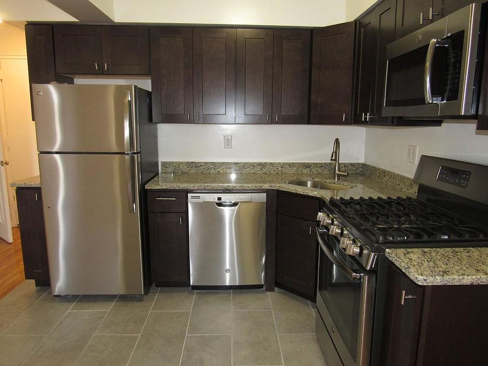 1st image of 14345 Sanford Ave APT 503