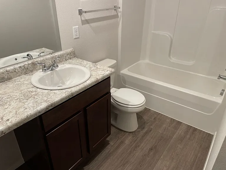 3301 E Jacob Ln — Photo 10