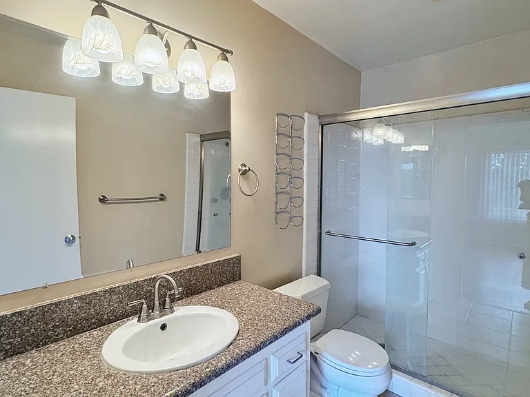 1218 Pine St #201 — Photo 18