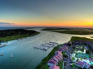 2 McDonough Rd, Charleston, SC 29412