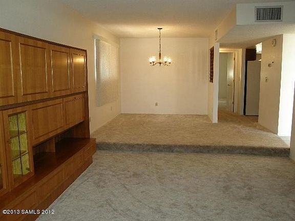 5th image of 2725 S Player Ave