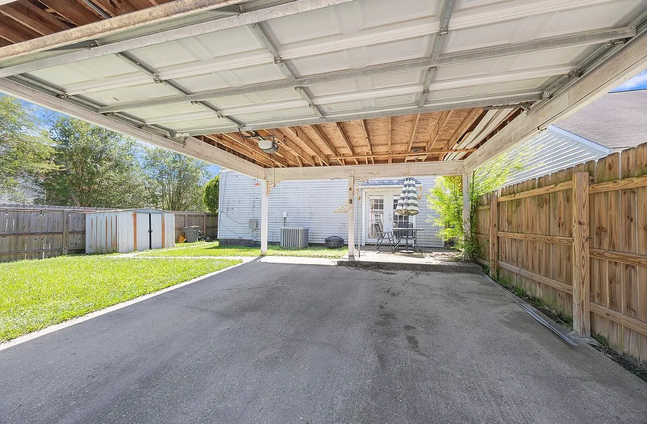 3 bed, 1580 sqft, $2,100 — Photo 3