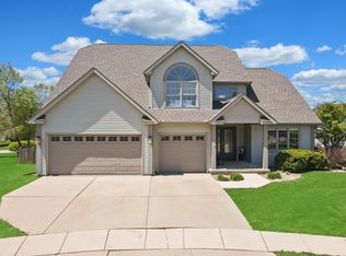 3 Rachel Ct, Bloomington, IL