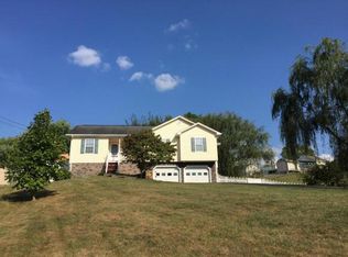 114 Stage Rd, Jonesborough, TN 37659