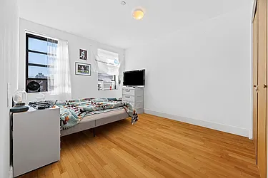 Rented by REAL New York