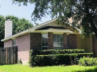 114 Wilderness Trl, Elgin, TX 78621