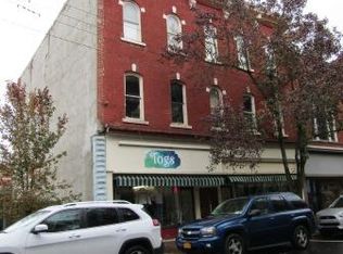 108-110 S Washington St, Titusville, PA 16354