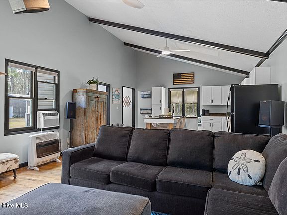 5th image of 257 Crows Nest Road