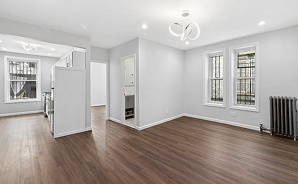 1st image of 1676 Sterling Pl #1R
