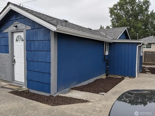 11216 59th Avenue S, Seattle, WA 98178