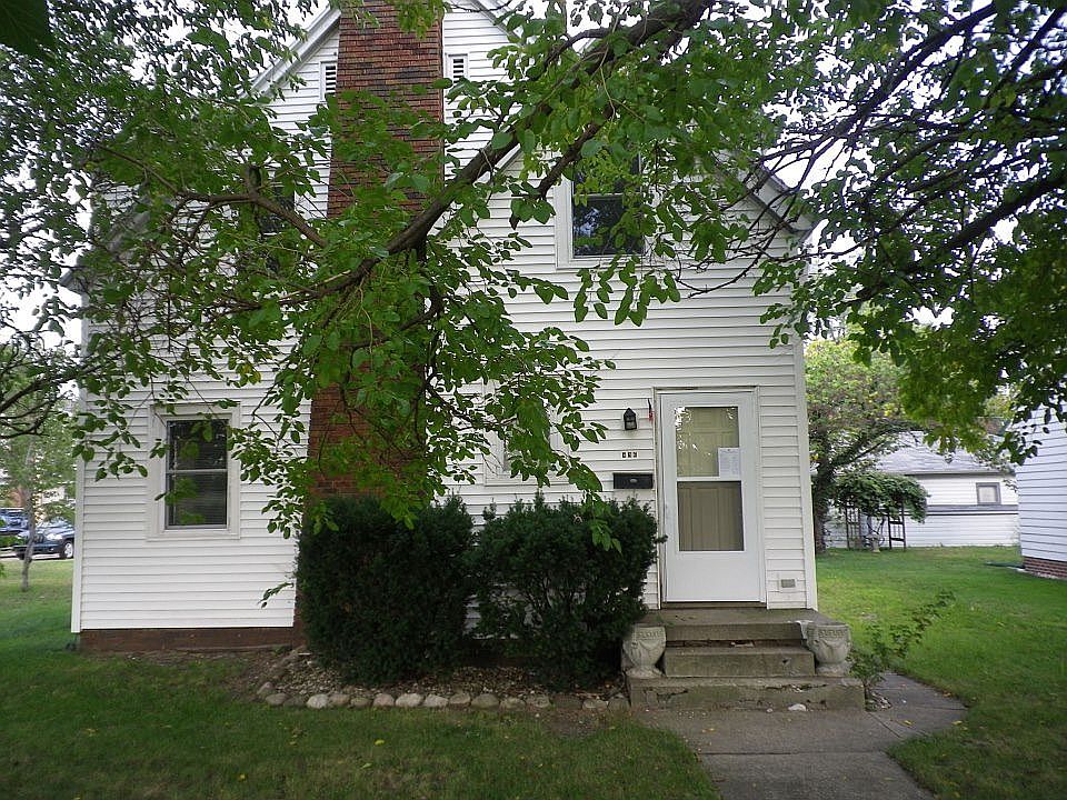 1st image of 636 S Eddy St