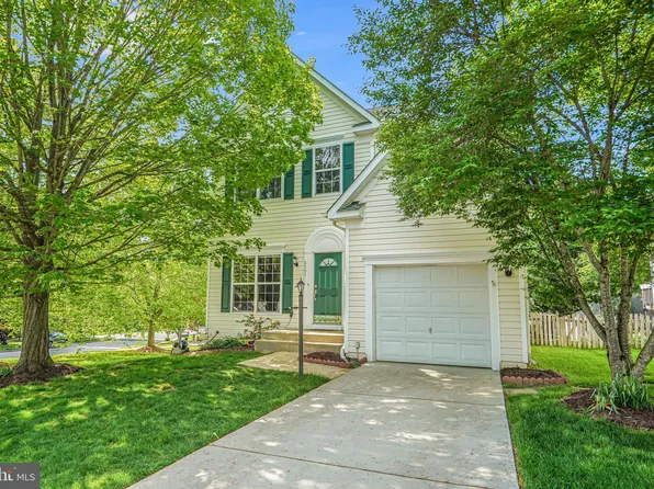 5501 Corbin Hall Ln, Manassas, VA 20112