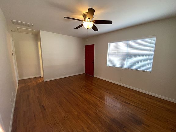 2nd image of 4054 Edenhurst Ave #4054