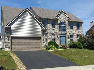 305 Trail E, Pataskala, OH 43062