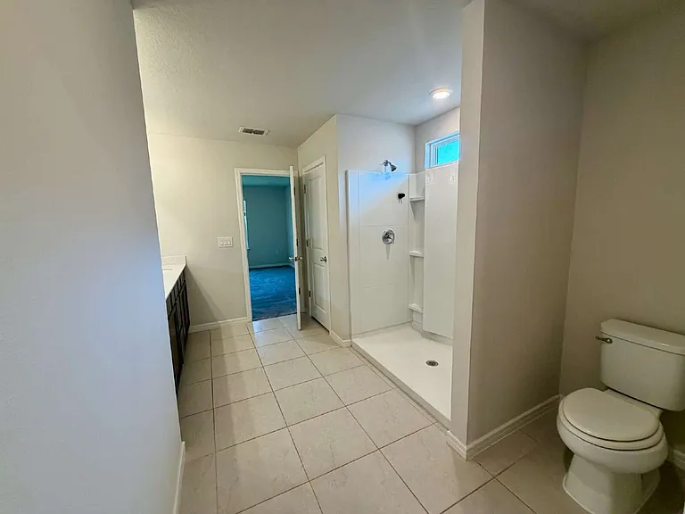 Property Image 118