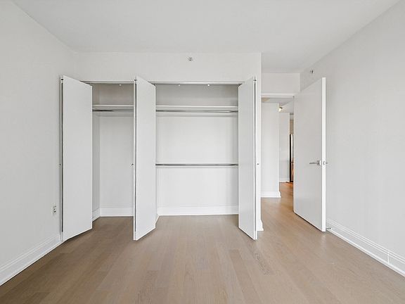 5th image of 125 W 31st St APT 37B