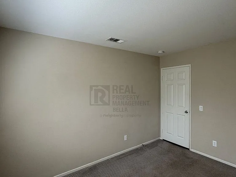 31372 McKenna Ct — Photo 13