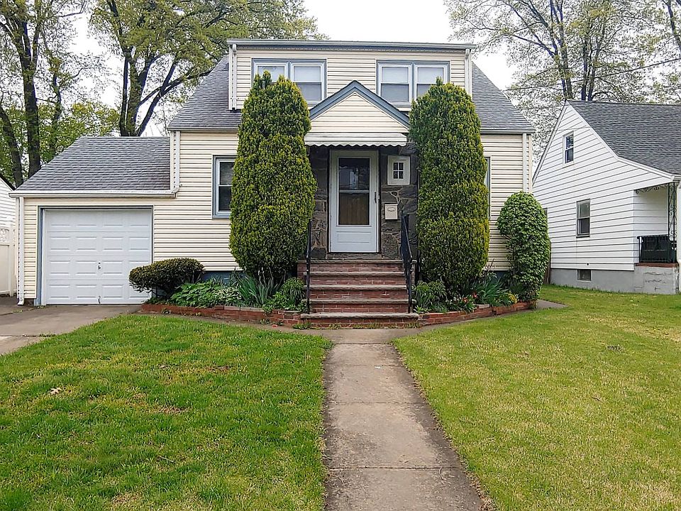 2nd image of 46 Pallant Ave