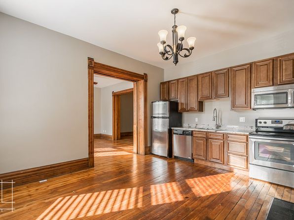 216 W Hubbard Ave APT A