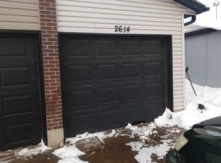 2614 Piccadilly Ct, Lincoln, NE 68512