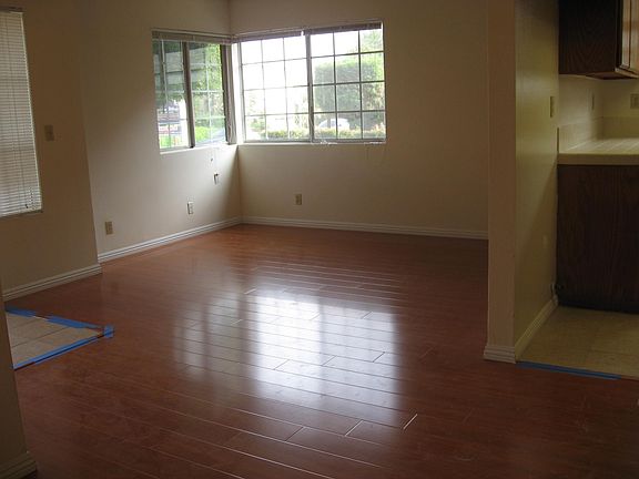 4th image of 5561 Sultana Ave APT 2C
