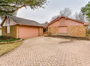 10245 Powderhorn Rd, Fort Worth, TX 76108