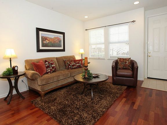 2nd image of 715 Batista Dr