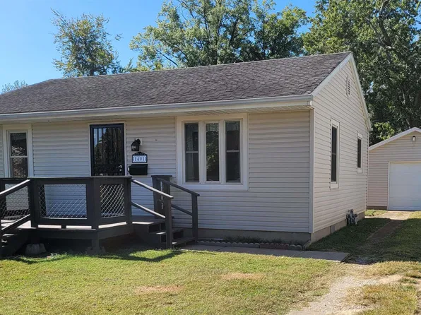 1401 S Saint James Blvd, Evansville, IN 47714