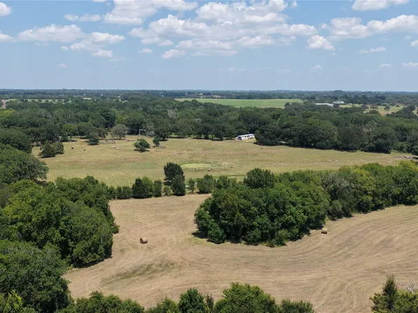6301 Fm 389, Brenham, TX 77833