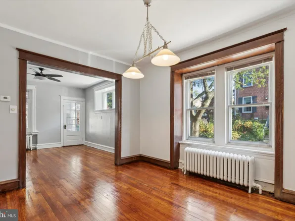 324 W Salaignac St, Philadelphia, PA 19128