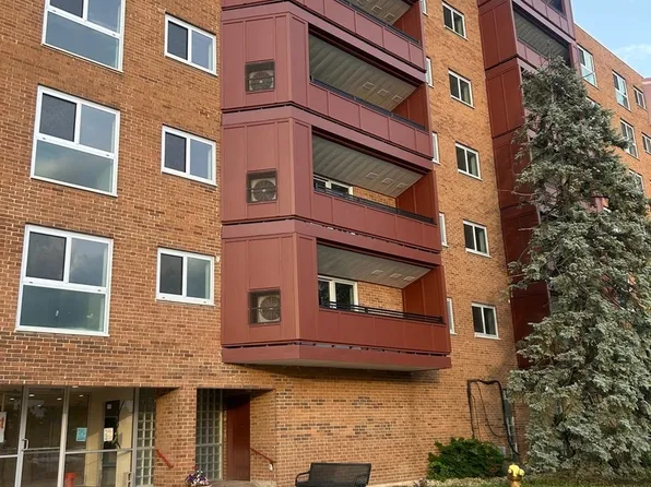 200 Park Ave APT 531, Calumet City, IL 60409