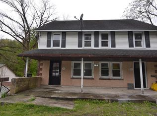 265-267 Monocacy Dr, Bath, PA 18014