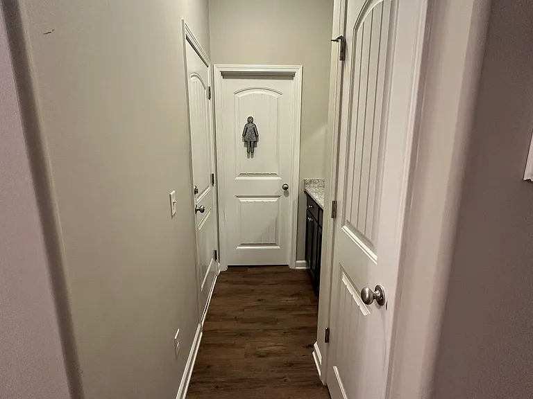 102 Lynn Ct — Photo 10