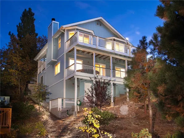 777 Medicine Mans Pl, Big Bear Lake, CA 92315