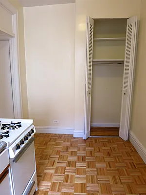 Rented by City & Suburban | media 42