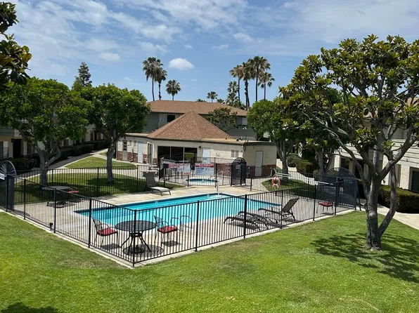 Shannon Arms, 950 S Magnolia Ave #18, El Cajon, CA 92020