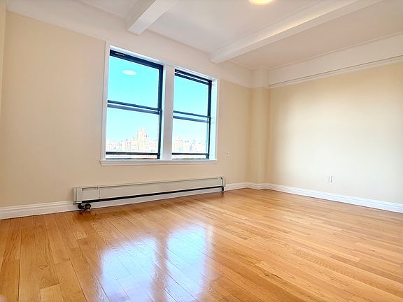 3rd image of 147 W 79th St #12D