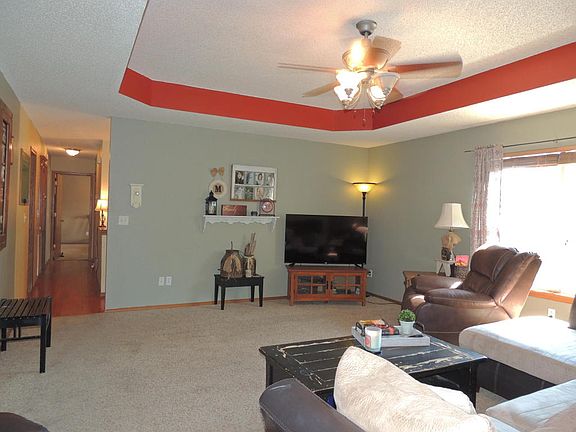5th image of 1812 Bluejay Dr