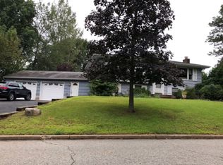 67 Hamilton St, Allendale, NJ 07401