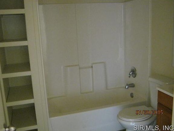 3rd image of 133 Briarcliff Dr