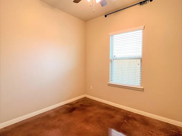 4505 Senda Ln — Photo 16